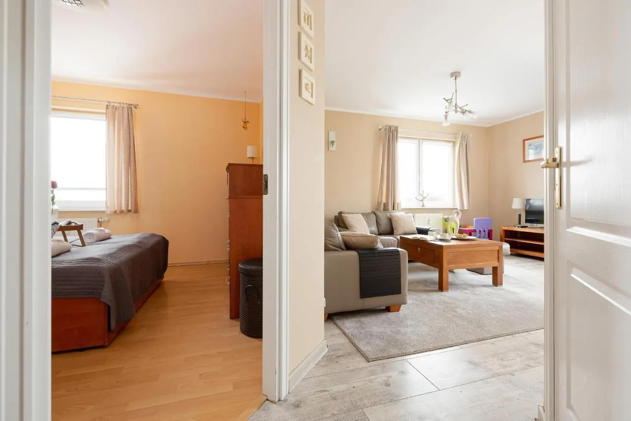 شقة Apartamenty Przy Plazy Reymonta By Noclegi Renters كولوبرزيغ