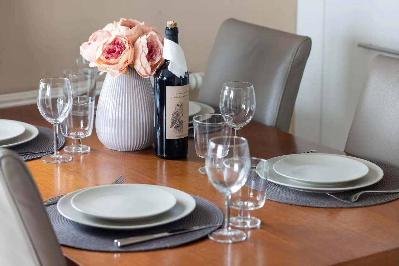 Apartamenty Przy Plazy Reymonta By Noclegi Renters كولوبرزيغ شقة