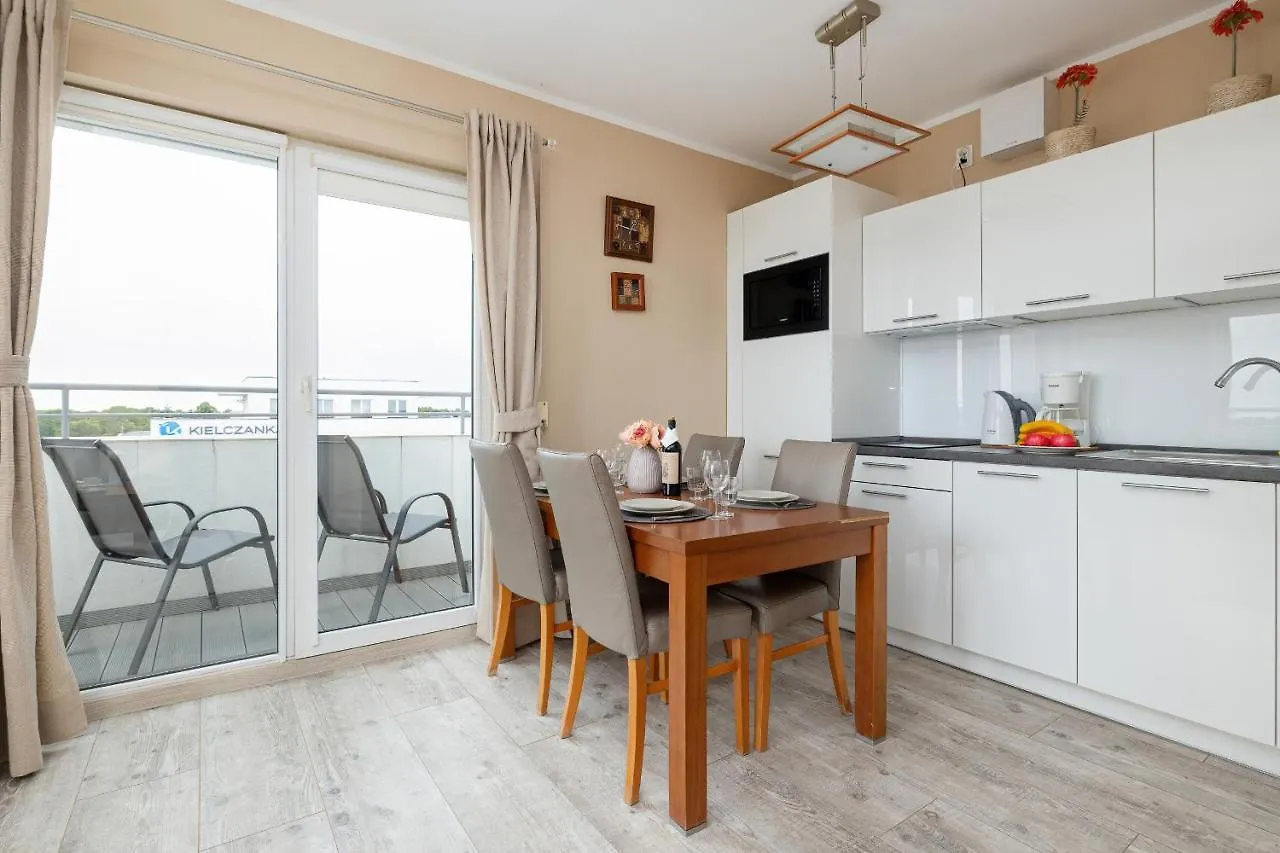 Apartamenty Przy Plazy Reymonta By Noclegi Renters كولوبرزيغ شقة