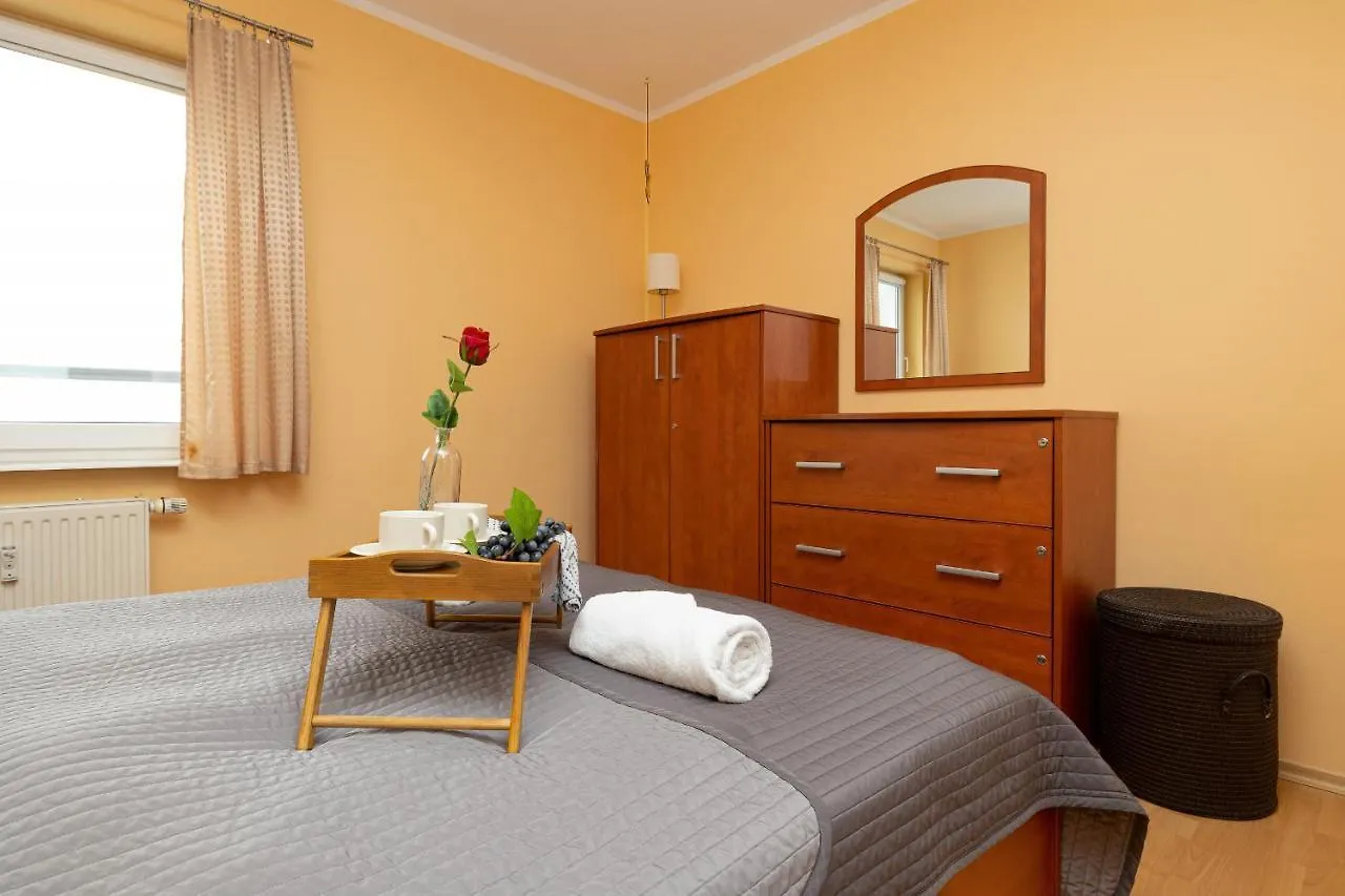 شقة Apartamenty Przy Plazy Reymonta By Noclegi Renters كولوبرزيغ
