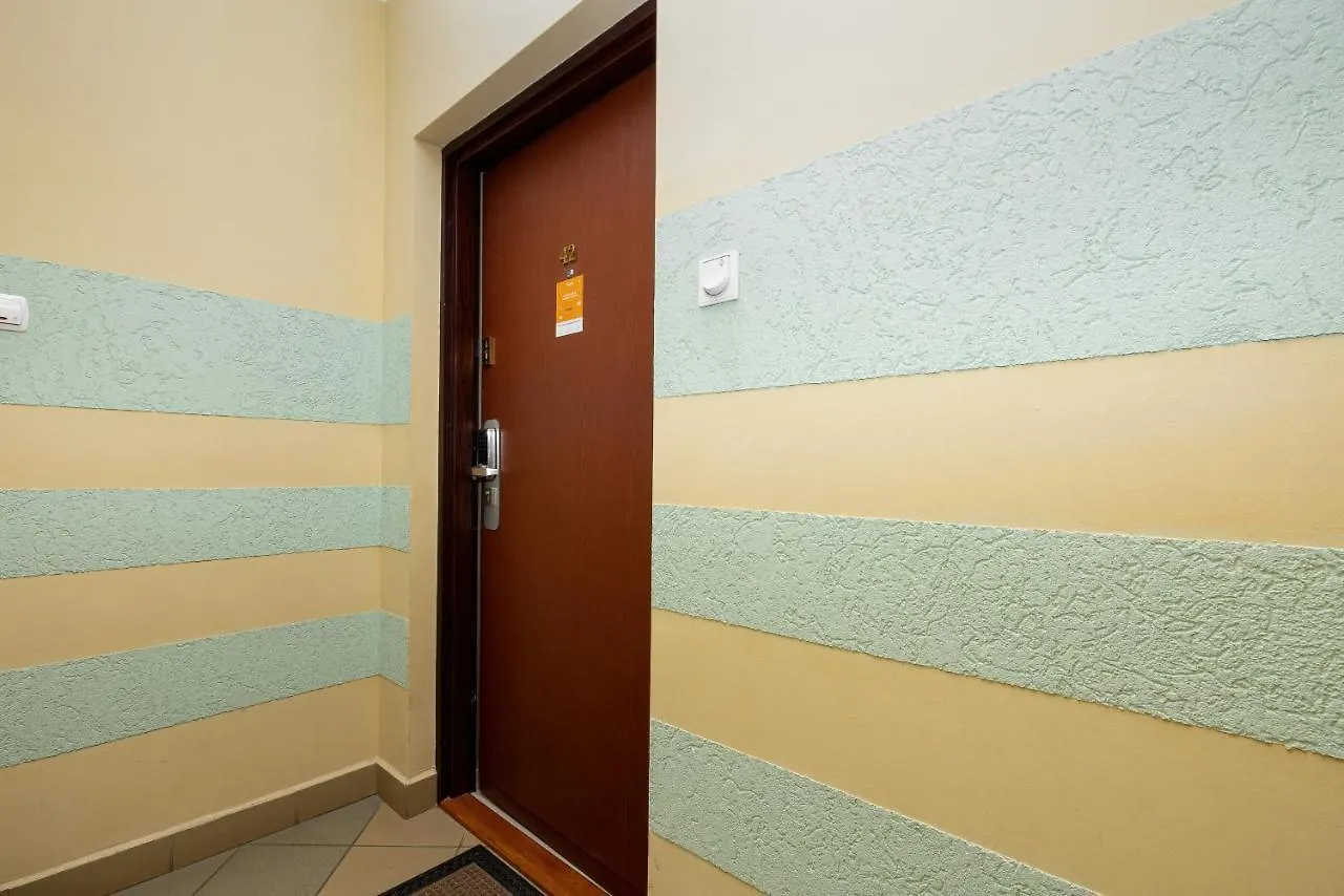 شقة Apartamenty Przy Plazy Reymonta By Noclegi Renters كولوبرزيغ
